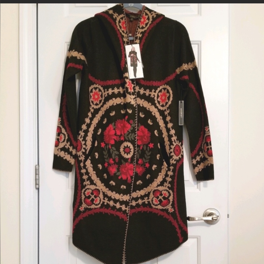 NET Floral Patterned Hooded Coat - Picture 3 of 5
